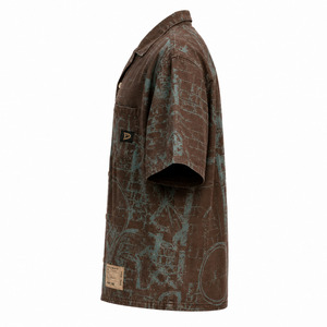 Chemise noire Y2K oversize à col campiste et manches courtes, style streetwear, avec empiècements en maille et patte de boutonnage ornée de strass, vente en gros - Product Image 5