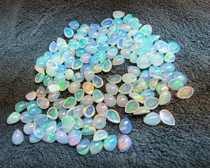 Ópalo de Etiopía Welo de Calidad AAA+++ en Forma de Pera – Ópalo de Fuego Natural en Bruto para Anillos, Colgantes y Joyería Personalizada - Product Image 2