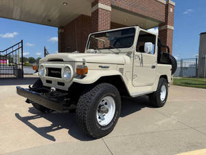 La Mejor Oferta, Land Cruiser FJ 40 Usado, Modelo Antiguo de 1977 - Product Image 2