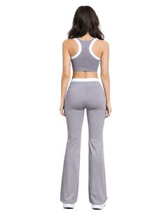 Ensemble personnalisé soutien-gorge de sport gris et blanc contrastant et pantalon évasé taille haute extensible pour femme – Tenue de yoga et fitness sur mesure OEM en gros - Product Image 2