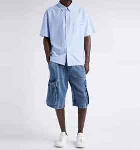 Shorts de mezclilla de diseñador con lavado ligero, estilo recto, a la moda, desgastados, casuales, para verano - Product Image 3