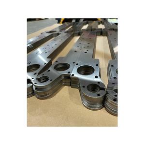 Piezas de Fabricación de Chapa Metálica con Tratamiento de Superficie Galvanizado, Corte Láser, Doblado, Soldadura, Piezas Perforadas, Entrega Rápida - Product Image 1