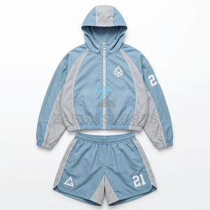 Conjunto Deportivo con Capucha para Mujer, Estilo Activo, Shorts Cortos Premium para Gimnasio, Ropa Deportiva Urbana - Product Image 1