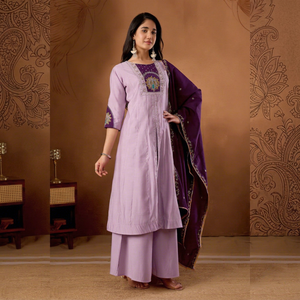 Conjunto de Kurti Anarkali para mujer con bordado y trabajo manual, corte regular, estilo tradicional indio-pakistaní de la India. - Product Image 1