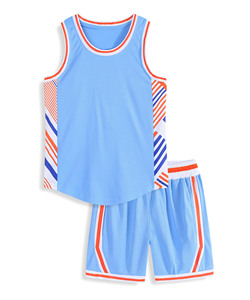 Ensemble d'uniformes de basketball pour hommes de haute qualité, maillot et short en mesh pour équipe, vêtements de sport performants pour les tournois - Product Image 1
