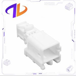 1-2301228-2 Carcasa de Conector de Cableado Automotriz Compatible de 6 Pines Macho/Hembra de Cobre y Nylon Blanco - Product Image 1