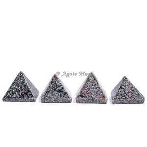 Piedra preciosa de pirámide de cristal de sangre de dragón pulida natural hermosa al por mayor, estilo de amor tallado grabado para meditación curativa - Product Image 6