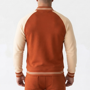 Veste de sport stylée de qualité supérieure pour homme, vêtement d'extérieur tendance, personnalisable avec logo. - Product Image 2