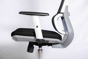 Chaise de bureau ergonomique 2W-HR neuve avec appui-tête et accoudoirs, siège en maille, mousse et contreplaqué, réglable, qualité supérieure, prix usine - Product Image 4