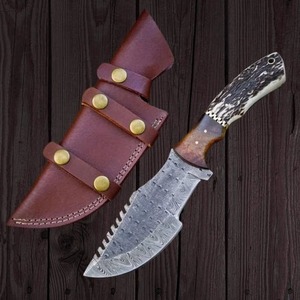 Couteau de chasse droit en acier Damas de qualité industrielle, fait main sur mesure, avec manche en corne, 10 pouces, pointe tombante, pour le camping - Product Image 1
