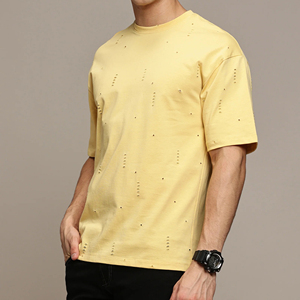 เสื้อยืดลำลองผู้ชายแบบสั้น ผลิตตามสั่ง ปี 2026 ผ้าโพลีเอสเตอร์/คอตตอน ระบายอากาศ แห้งเร็ว สไตล์ดิสเทรส ขายส่ง - Product Image 4