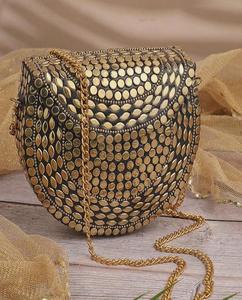 Bolso de Mano AL MALIK CRAFT, Chapado en Oro, Bordado, con Cuentas Verdes y Piedras Kundan, Diseño de Imitación Antigua, para Regalos de Boda y Fiestas - Product Image 1