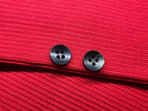 Botón de Cuerno de Búfalo Marrón de Alta Calidad, Ecológico, Hecho a Mano, Redondo, de 18 mm, con 4 Agujeros, para Trajes - Product Image 3