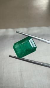 Émeraude naturelle zambienne de 4,33 carats, taille octogonale, pierre précieuse verte facettée pour bague, pendentif, bijoux, vente en gros - Product Image 3
