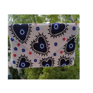 Bolso de mano hecho a mano con cuentas, hecha a mano con diseño de cartera de mano ojo malvado, a precio al por mayor de la India - Product Image 1