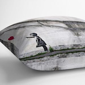 Arte en lienzo de Banksy: Cojín con la frase "There Is Always Hope" - Product Image 2