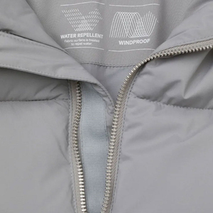 Veste matelassée classique pour homme, idéale pour un usage décontracté et parfaite comme option de veste d'hiver confortable - Product Image 5
