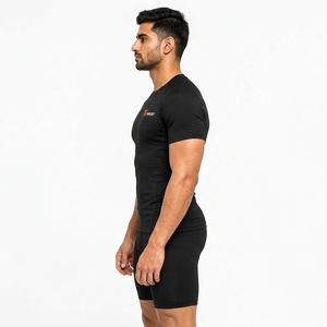 T-shirt de compression athlétique pour homme 230 GSM en polyester et élasthanne extensible, séchage rapide, pour entraînement sportif, fournisseur OEM - Product Image 3