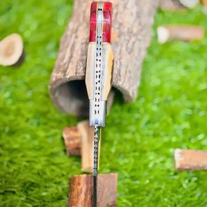 Couteau de chasse à lame fixe en acier Damas, personnalisé avec manche en corne de cerf, haute durabilité 58HRC, fabricant OEM, approvisionnement en gros TARJ, Distributeur UE - Product Image 2