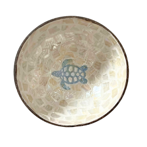 Vente en gros de bols en noix de coco gravés écologiques, modernes, uniques, artisanaux, polis, durables et de haute qualité - Product Image 1