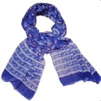 Écharpe de créateur pour filles, personnalisée avec logo, impression numérique colorée sur polyester, 100% soie chiffon, douce pour la peau, multifonctionnelle et élégante