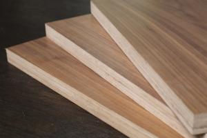 Contreplaqué plaqué bois poncé des deux côtés - Product Image 4