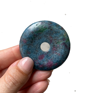 Donuts en Cristal Naturel : Rubis, Kyanite, Agate – Pierres Précieuses de Guérison et de Reiki - Product Image 2