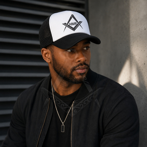 Gorra de malla ajustable informal de primavera/verano para uso masónico, hermandad y fraternidad, estilo griego, de la colección de insignias masónicas Heritage. - Product Image 3