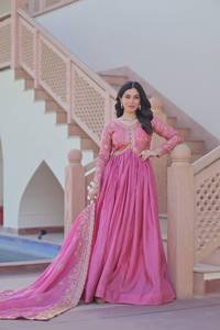 Traje Anarkali Bordado para Mujer con Dupatta, Ropa Étnica de Diseñador, Vestido Tradicional para Bodas y Fiestas Indias - Product Image 3