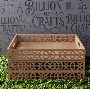 Bandeja de Madera para Servir al por Mayor con Asas, Diseño Lateral Cortado con Láser, Bandeja Decorativa para Mesa, Bandeja de Almacenamiento Personalizada Hecha a Mano - Product Image 2