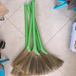 Balai à poils naturels 100% biodégradables avec manche en plastique, non statique, doux, pour la poussière, du Vietnam - Product Image 5
