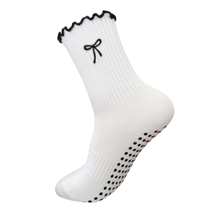 Wholesale Custom <b>Bow</b> Yoga Socks Female Embroidery Gym Fitness Cotton Crew Non-Skid Cotton Crew Grip Socks Pilates Socks - Product Image 2
