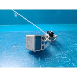 สวิตช์แรงดันดิจิทัล ISE80-02L-B SMC ใช้เป็นชิ้นส่วนอุปกรณ์เซมิคอนดักเตอร์รุ่นเก่า - Product Image 3