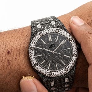 Montre-bracelet de luxe unisexe en acier inoxydable, mouvement quartz, étanche 10 bars, avec cadran squelette noir ETA et pavé complet de moissanite, style Hip Hop, personnalisable - Product Image 3