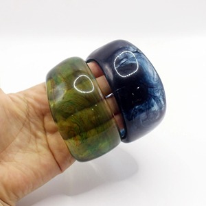 <b>Thin</b> <b>Ring</b> Resin Bangles Minimalist Style Resin Bangles Smooth Finish Resin Bangles Wholesale Factory Price Item Use Resin Bangle - Product Image 2