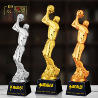 Grands Trophées Sportifs en Résine Pas Cher Personnalisé Or Football Basketball Cricket Badminton Awards Drôle Médaille Vente
