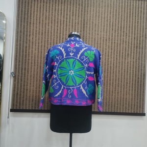 Chaqueta Corta de Invierno para Mujer, con Bordado Floral a Mano, de Terciopelo de Algodón, Cuello Mao, Manga Larga, Estilo Boho - Product Image 6