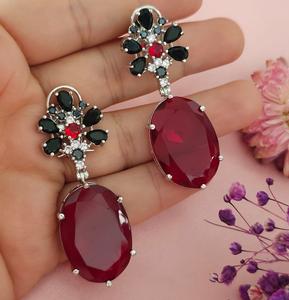 Pendientes Colgantes de Latón Plateado con Moissanita, de Alta Calidad, Elegantes y Modernos para Bodas y Fiestas, para Mujer - Product Image 4