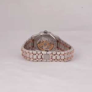 Montre pour homme en acier inoxydable de luxe, collection Hip Hop, mouvement à quartz, boîtier en alliage, avec diamants blancs brillants en moissanite VVS - Product Image 3