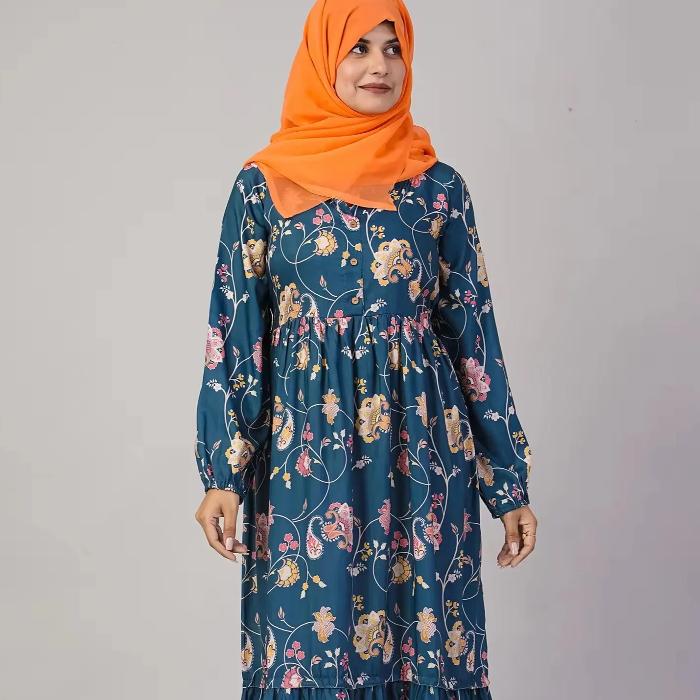 Alla moda blu poliestere bella tunica musulmana donne Casual e Party Wear Kurti digitale stampato Maxi abito da donna