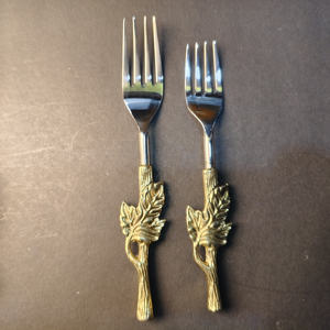 Juego de Cubiertos de Acero Inoxidable con Mango de Rama y Hojas Doradas Rústicas, Servidores de Ensalada y Utensilios de Buffet Decorativos Inspirados en la Naturaleza - Product Image 5