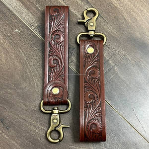 Super Offre de Septembre : Porte-clés en Cuir Véritable Fait Main, Orné de Motifs Floraux Western, avec Dragonne, Personnalisable – Idéal comme Cadeau - Product Image 3