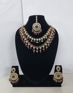 ชุดเครื่องประดับมินต์กรีนเซอร์คอนทำมือ ประกอบด้วยสร้อยคอแบบโชคเกอร์และเครื่องประดับศีรษะแบบมังติกะ สไตล์ชาติพันธุ์ปากีสถาน ชุบทองโบราณ ประดับด้วยกุนดัน สำหรับผู้หญิง - Product Image 5