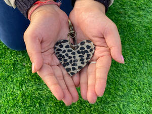 พวงกุญแจหนังขนสัตว์พิมพ์ลายสัตว์มาใหม่พวงกุญแจหนังพิมพ์ลายหลากหลายพวงกุญแจที่มีสไตล์พวงกุญแจสัตว์จริงพวงกุญแจที่มีเอกลักษณ์ - Product Image 2