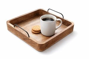 Plateau de service carré en bois massif durable avec poignées en métal, fait main, design minimaliste écologique, motif géométrique/mosaïque - Product Image 3