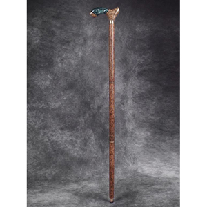 Bâton de marche artisanal en bois naturel, canne en bois durable pour la randonnée longue distance - Product Image 2