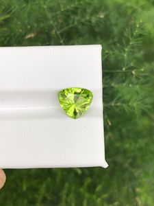 Piedra preciosa de peridoto tallada en trillón, peridoto verde natural, piedra suelta facetada para la fabricación de joyas al por mayor - Product Image 6