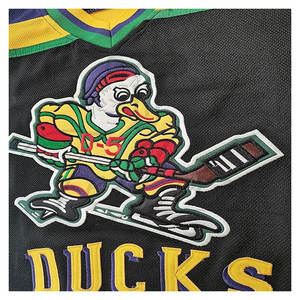 Nouveauté en différentes couleurs, uniforme de hockey sur glace, créez votre propre maillot de hockey sur glace, maillot de hockey sur glace à bas prix - Product Image 3