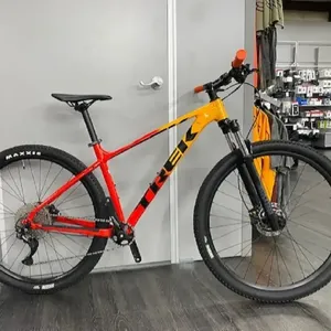 จักรยานเสือภูเขา Trek Supercaliber 9.9 XX1 AXS รุ่นใหม่ล่าสุด - Product Image 2