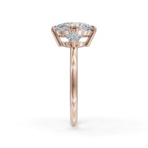 Bague en diamant de qualité supérieure, bijoux brillants et étincelants pour femmes et hommes, luxe, fiançailles, mariage, fête, disponible à la vente - Product Image 2